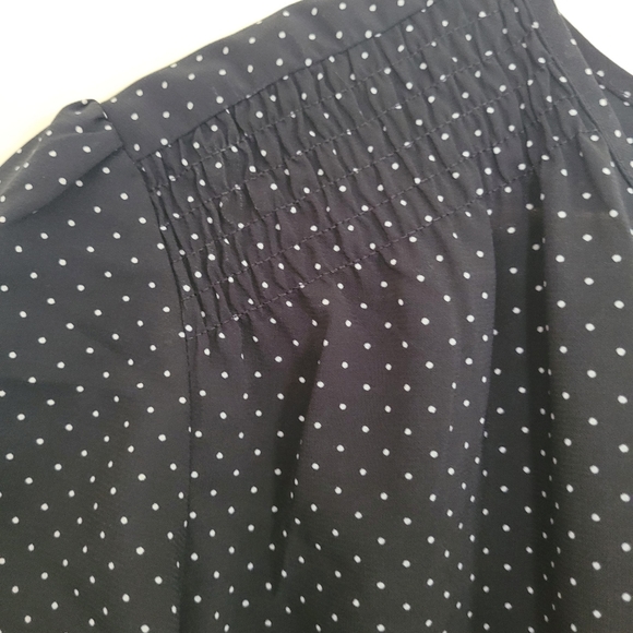 Large Black and White Poka Dot Top - Picture 2 of 4